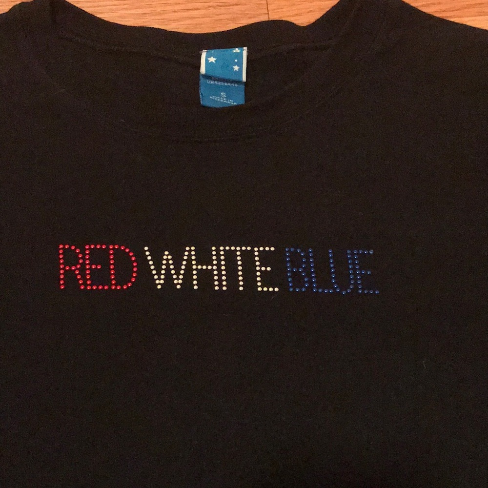 🇺🇸 RED WHITE BLUE on Black Tee 🇺🇸